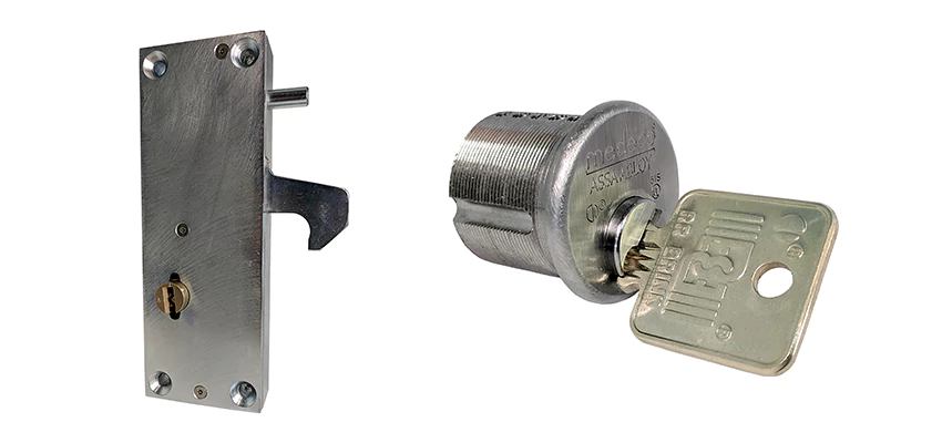 RR Fence Gates Brink Locks Repair in Laguna Niguel, California